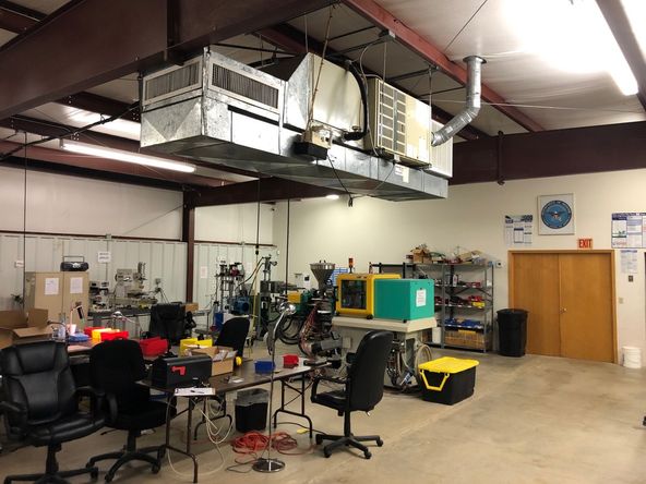 I-35 Office Warehouse 6,000 SF HEAT/AC: 170 Cain Dr, Haysville, KS 67060